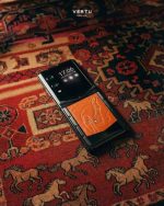 vertu Quantum Flip  black pottery black2--dawn orange horse head/16 ram 1tb  موجود در انبار نیک دیجی/آکبند